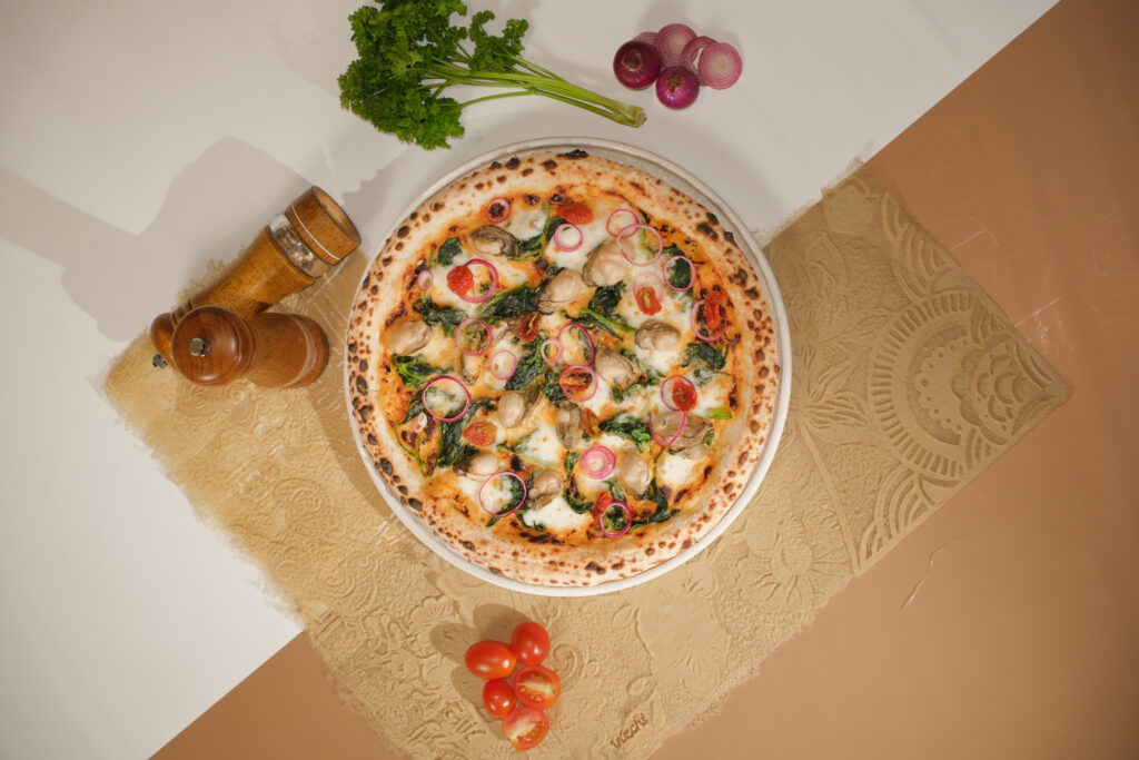 Pizza ngon hương vị hàu xốt Miso